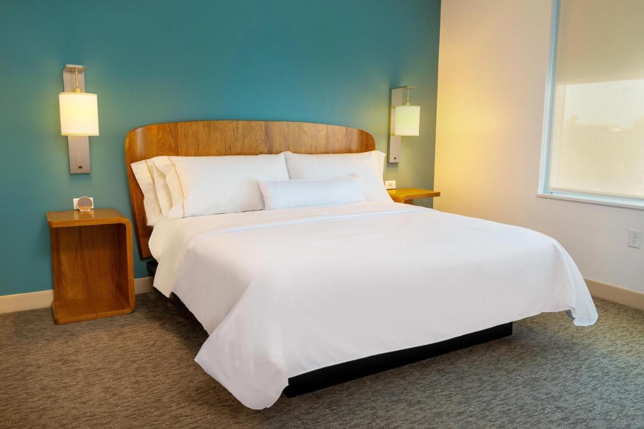 Element Sacramento Airport Hotel Exterior foto